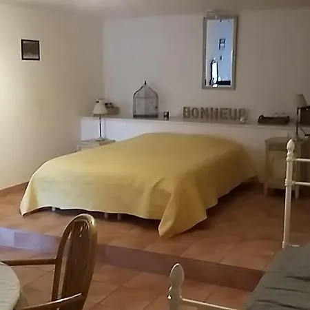 Nocleg ze śniadaniem D'hotes Le Crouzat *